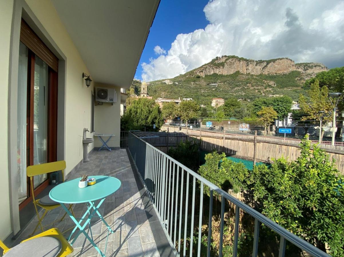 B&B Casa Rosetta Meta Luaran gambar